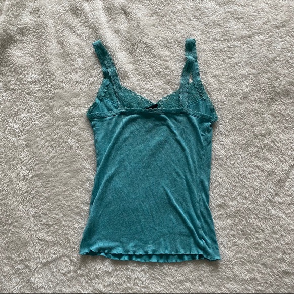 Girly teal tank top with lace - Picture 5 of 5